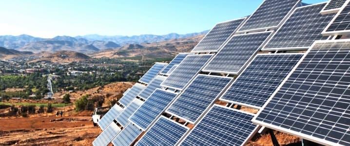 諾貝爾獎得主惠廷翰：鋰電池未來5到10年仍有優勢